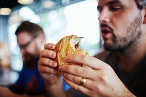 7 Best Places for BIG Food in Kansas!