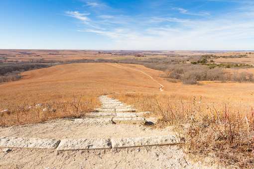 15 Best Hiking Trails in Kansas!