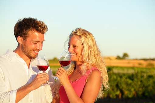 8 Best Wineries and Vineyards in Kansas!